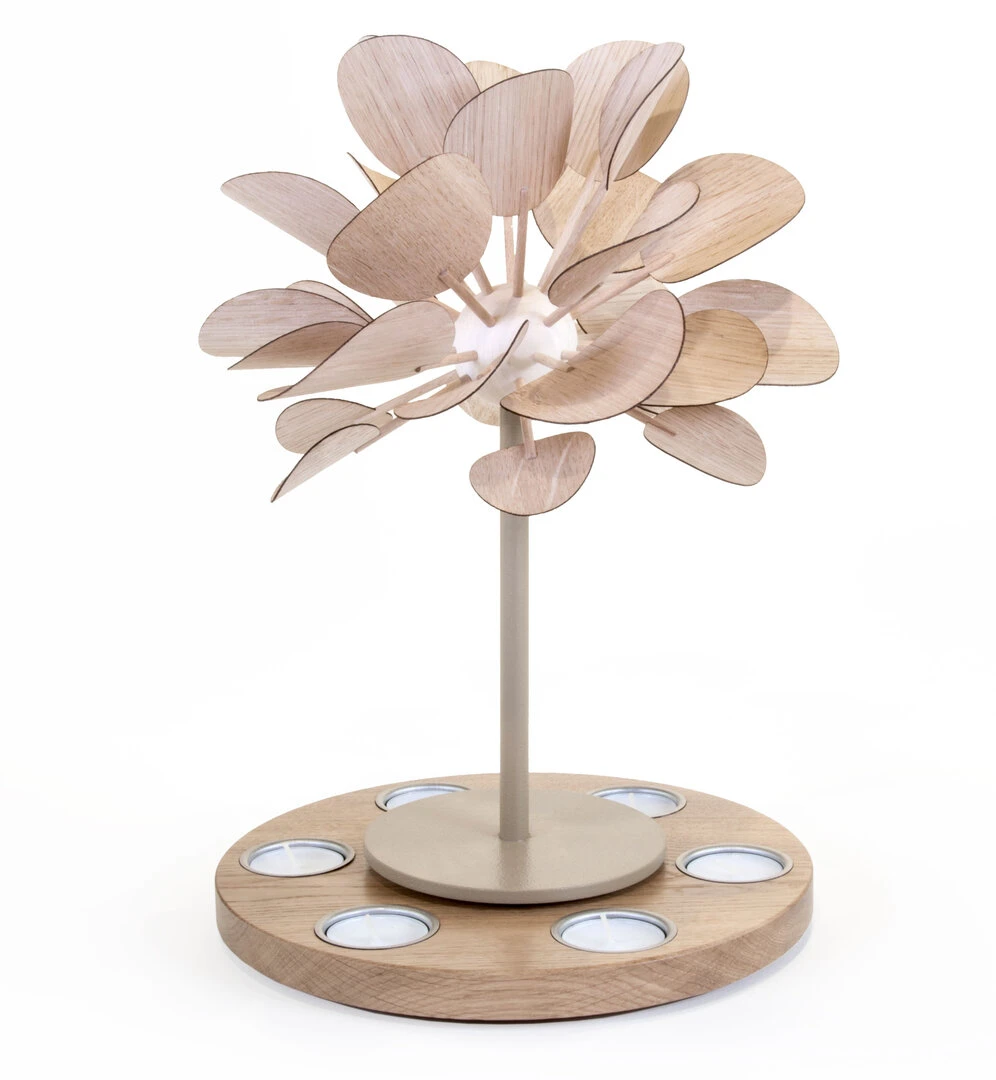 Teelichtpyramide Jahreszeitenbaum Wildeiche