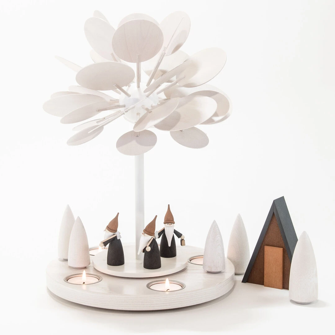 Kleine Teelichtpyramide Winterzauber für 5 Teelichter mit Bergwichteln, Winterwald und Kaue